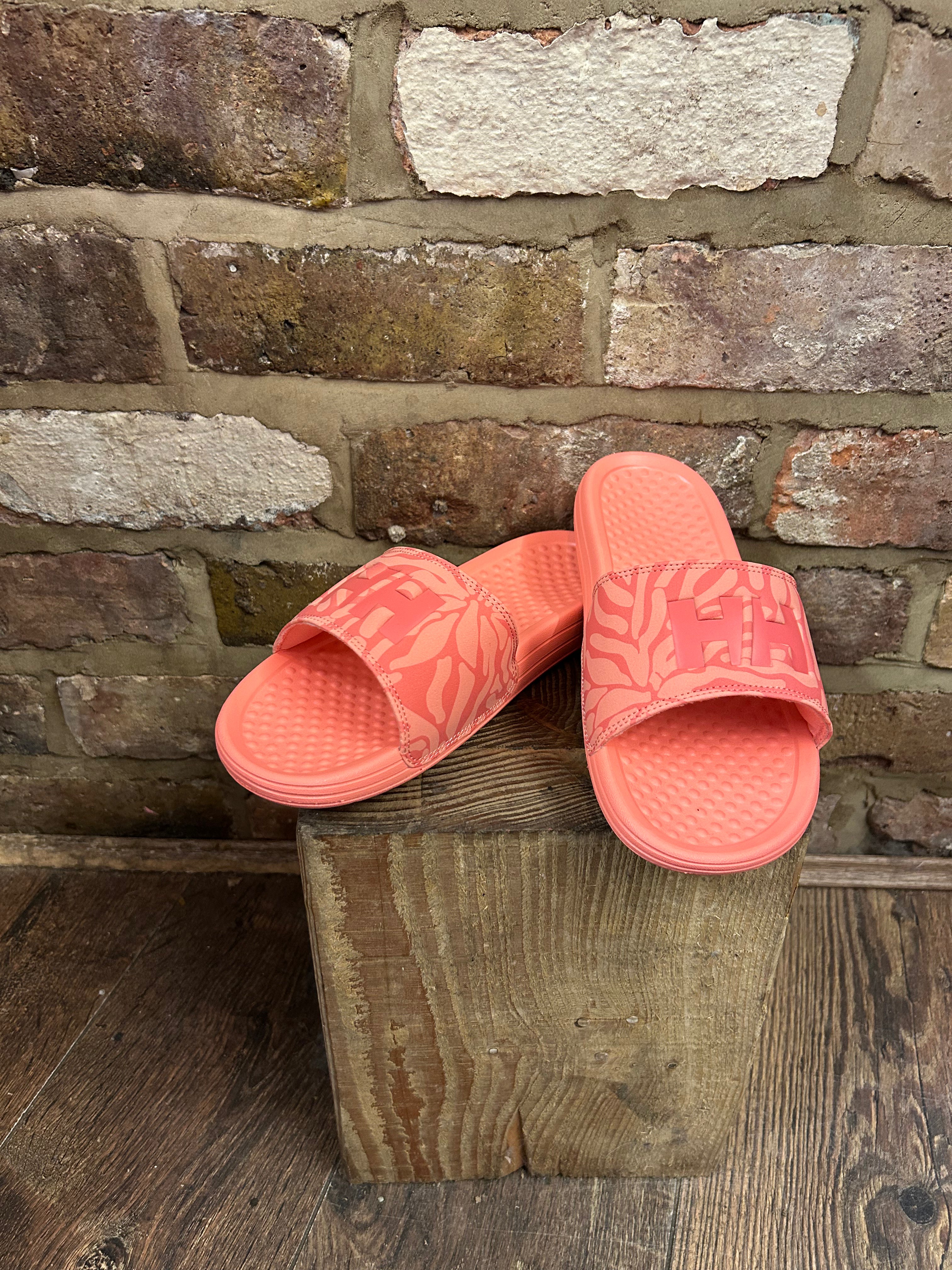 Helly Hansen coral sliders