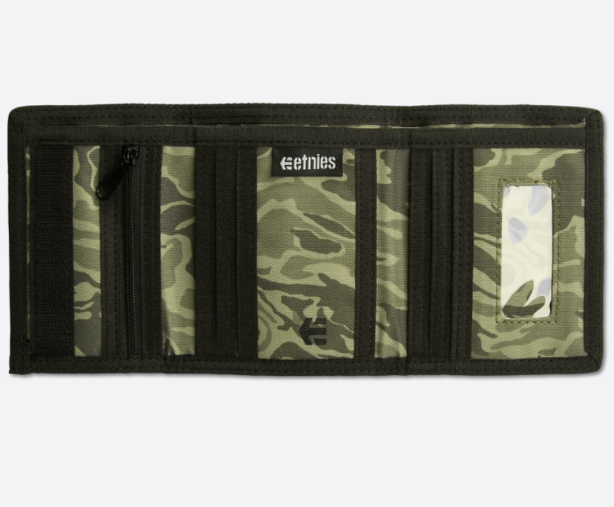 ETNIES STACKS WALLET