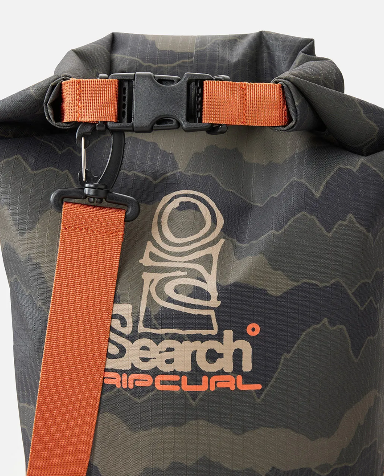 Rip Curl Surf Series 20L Barrel Bag