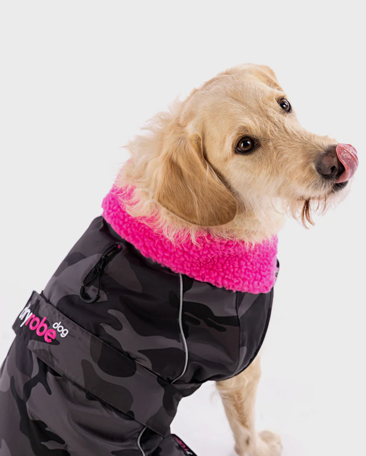 Dryrobe Black Camo Pink Dog Coat