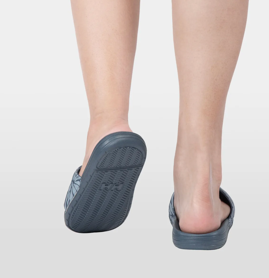 Women's helly Hansen sliders