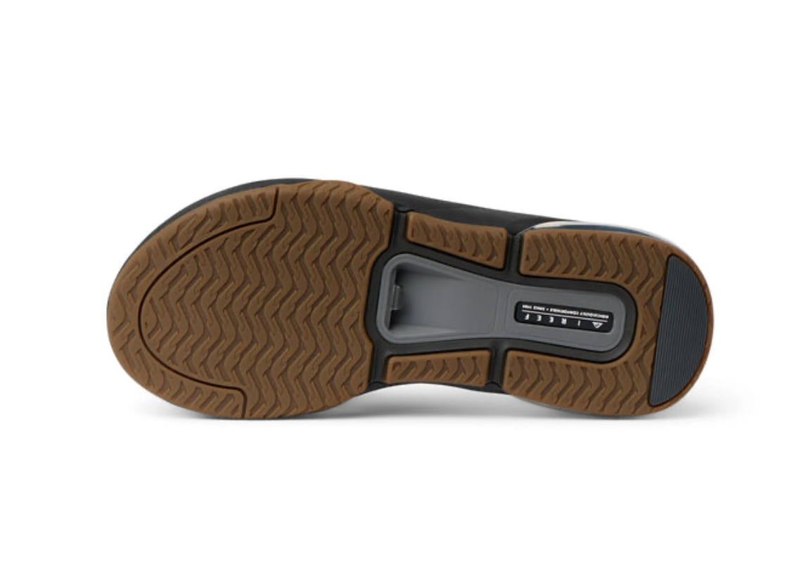 Reef Fanning+ - Black/Gum