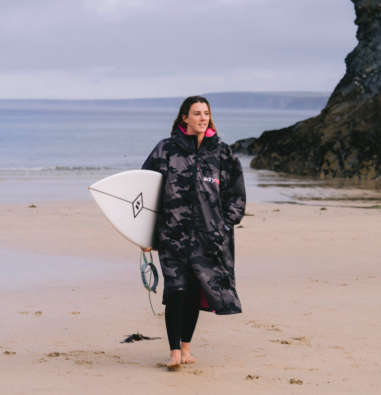 Dryrobe Advance Long Sleeve - Black Camo/ Pink