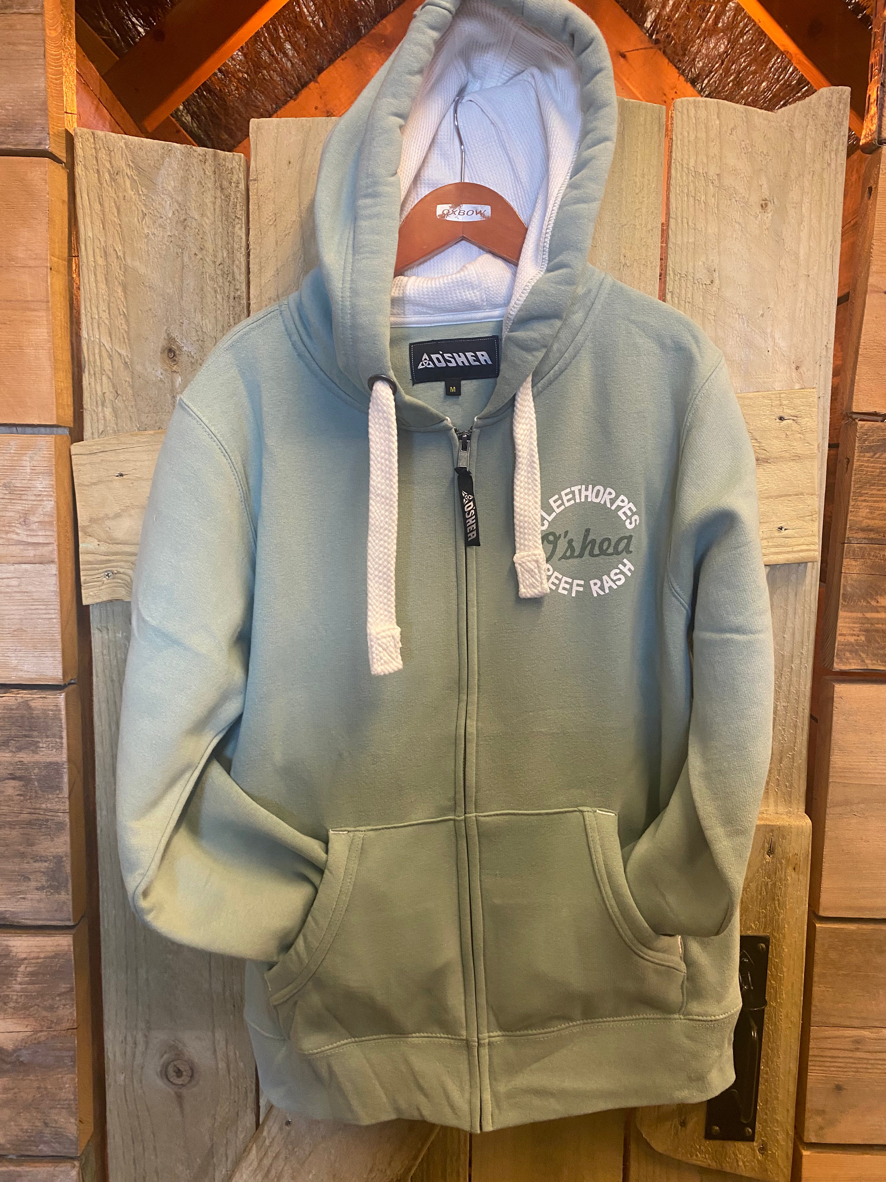 CLEETHORPES  SAGE ZIPPED  HOODIE  -HIGH SURF