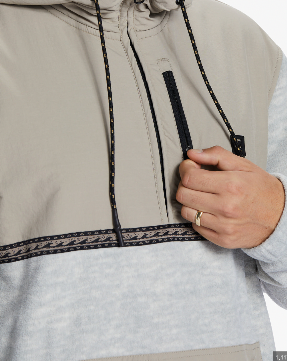 Billabong  Boundary Graphene Pullover