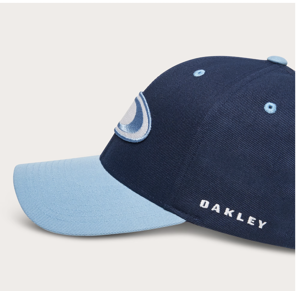 Oakley Alumni Cap