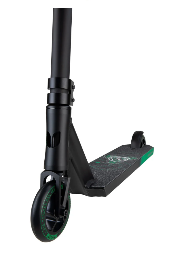 BLAZOR PRO ENIGMA 2 - BLACK/GREEN - SCOOTER