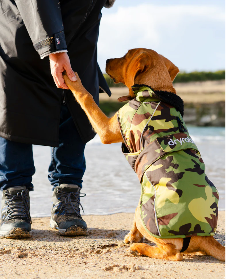 Dryrobe Green Camouflage Black Dog Coat