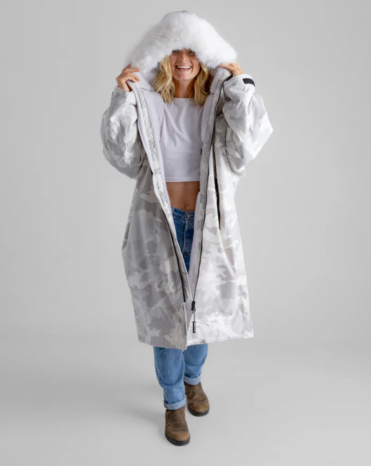 Alpine White Camo Advance Changing Robe